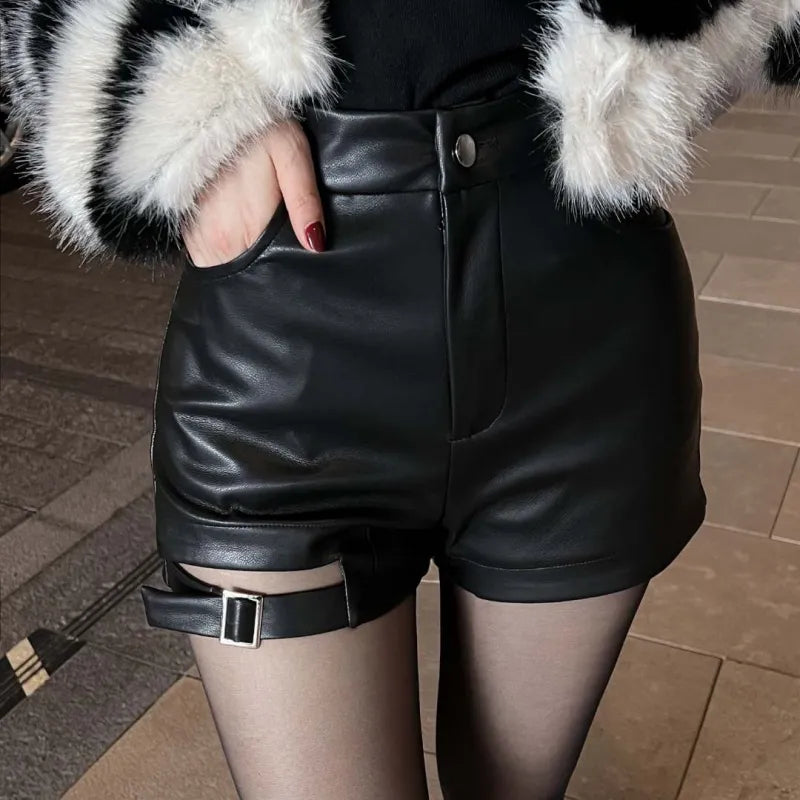 Pantalones cortos de cuero para mujer