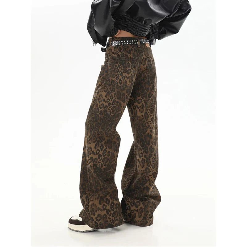 Woman's Vintage Leopard Pants