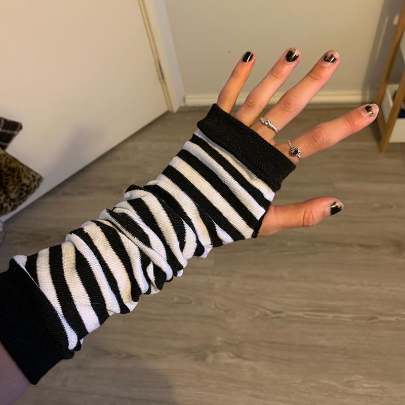 Black & White Elbow Gloves – Gothic Mania