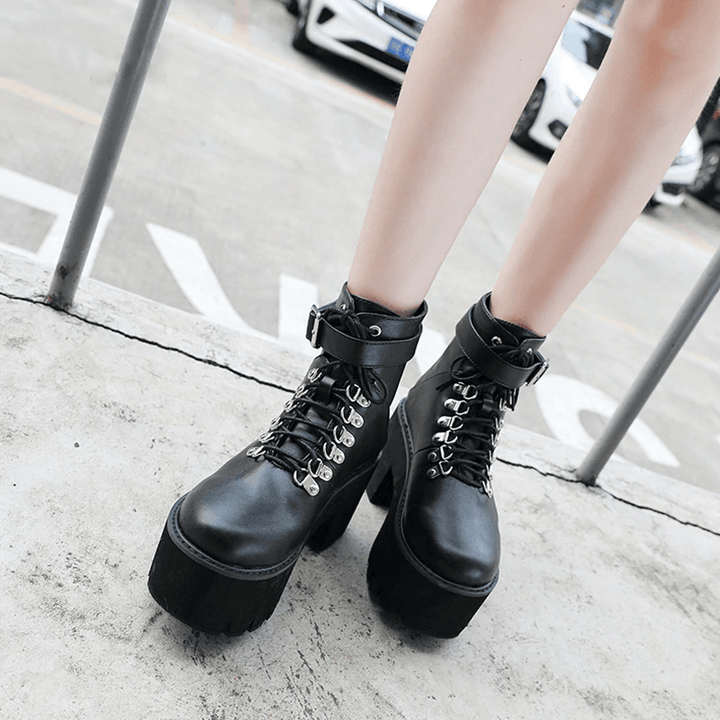 Riven Guardian Boots