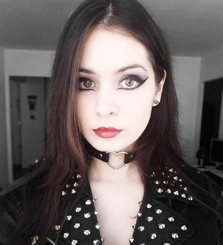 Collar de corazón delgado