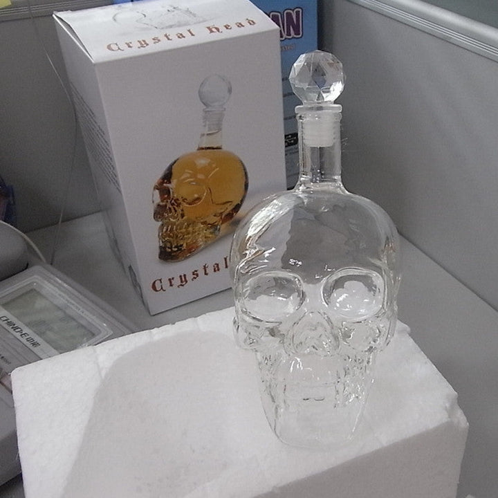 Skull Decanter & Glasses Set